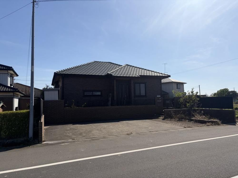 3LDK house in Hanyu, Saitama - Photo 1