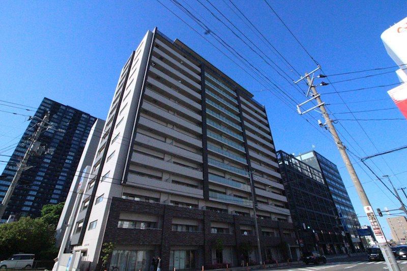 3LDK apartment in Chuo Ward, Niigata - Photo 1