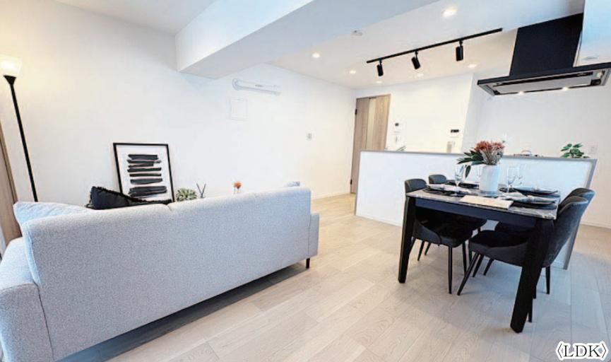 3LDK apartment in Itabashi Ward, Tokyo - Photo 1