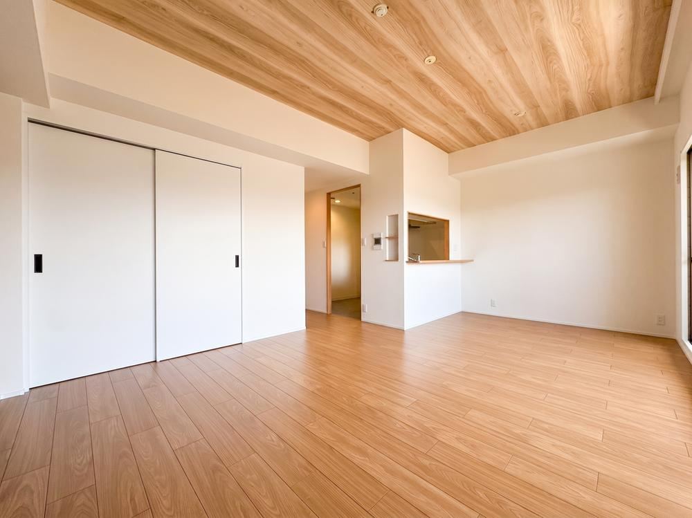 3LDK apartment in Kita Ward, Sakai, Osaka - Photo 1