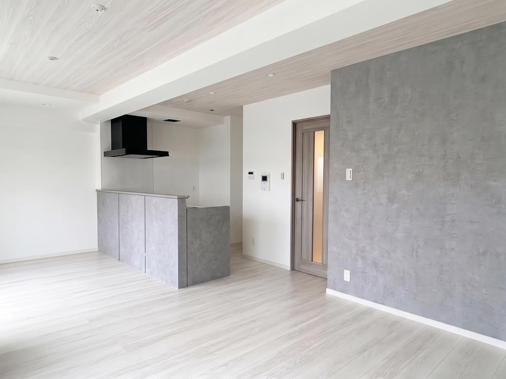 3LDK apartment in Naka Ward, Hiroshima - Photo 1