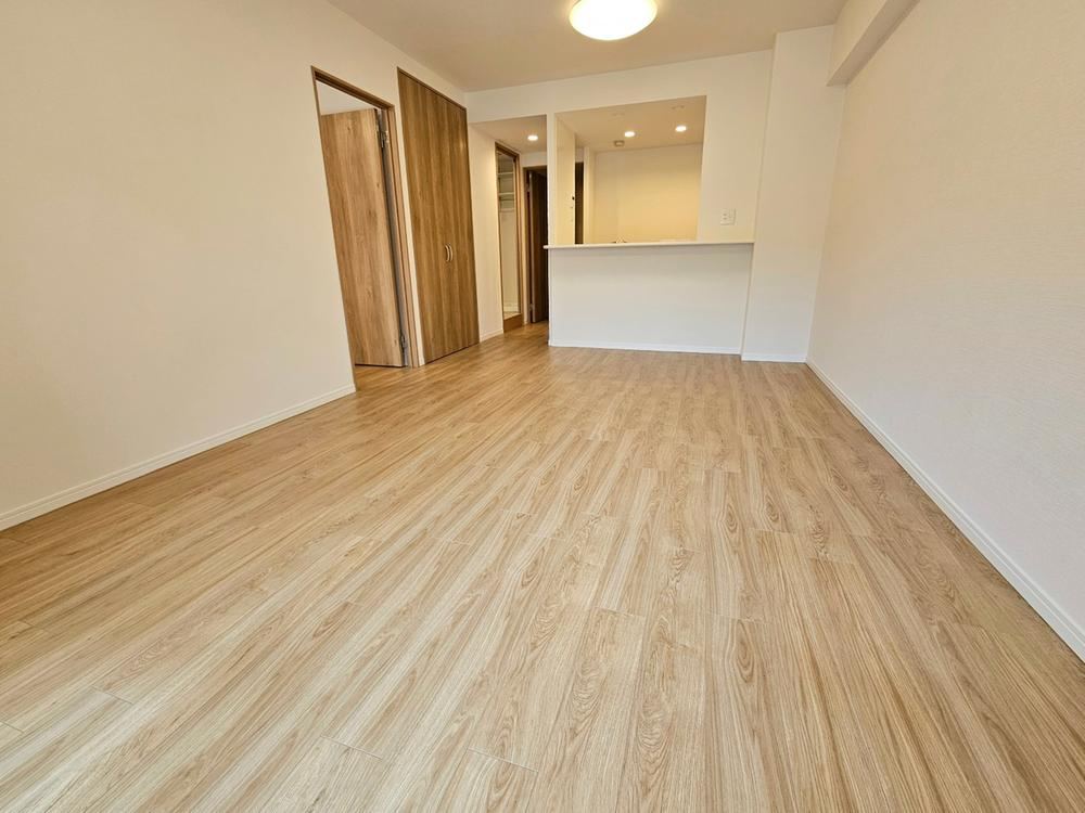 3LDK apartment in Ichikawa, Chiba - Photo 1