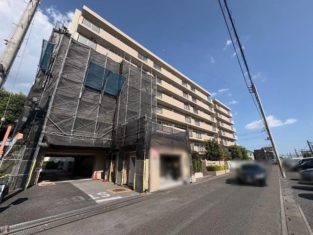 3LDK apartment in Kita Ward, Saitama - Photo 1