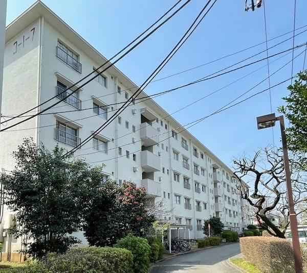3LDK apartment in Higashikurume, Tokyo - Photo 1