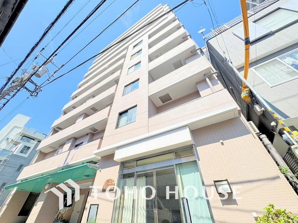 2LDK apartment in Bunkyo Ward, Tokyo - Photo 1