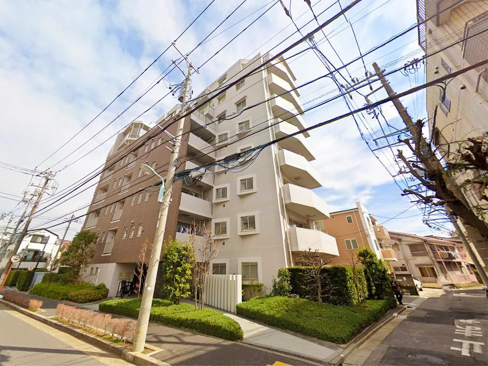 4LDK apartment in Edogawa Ward, Tokyo - Photo 1
