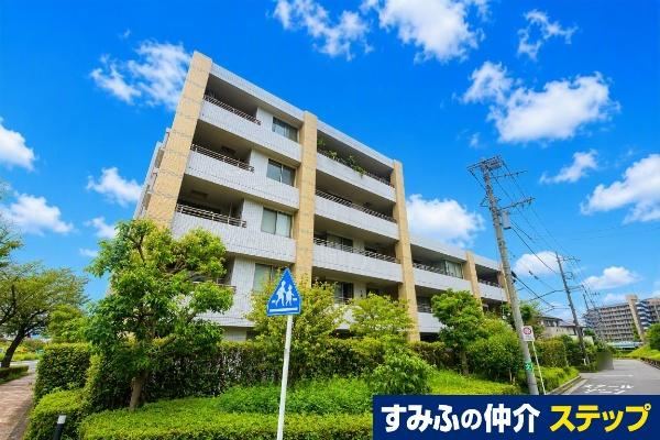 4LDK apartment in Aoba Ward, Yokohama, Kanagawa - Photo 1
