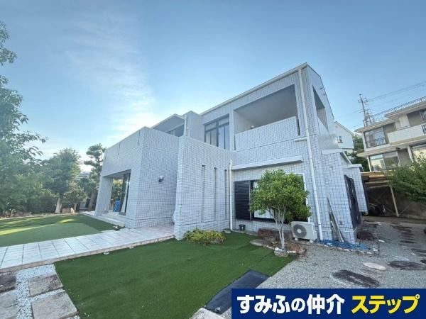 4LDK house in Ashiya, Hyogo - Photo 1