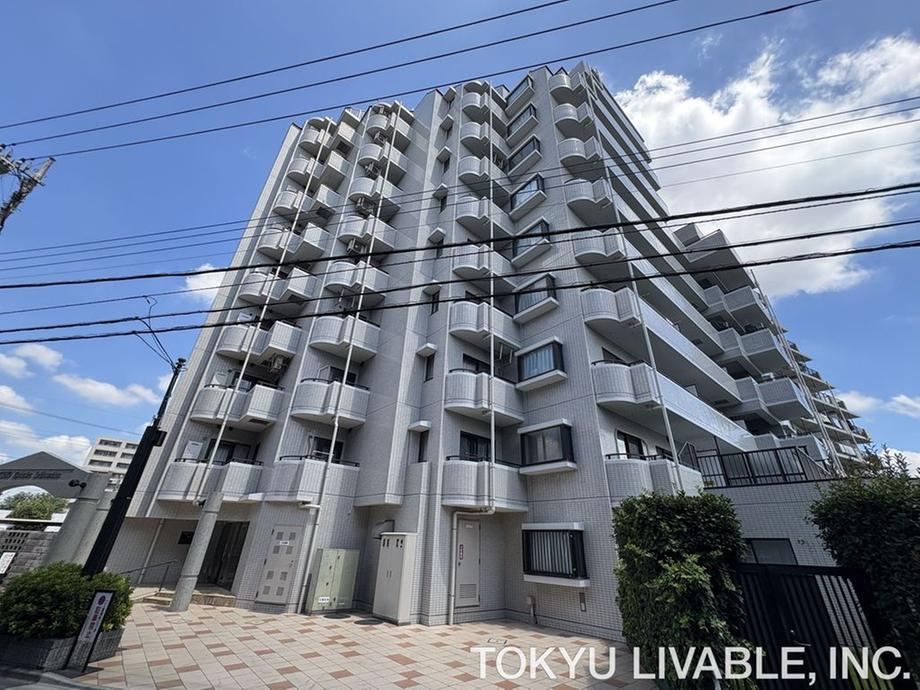 4LDK apartment in Kodaira, Tokyo - Photo 1