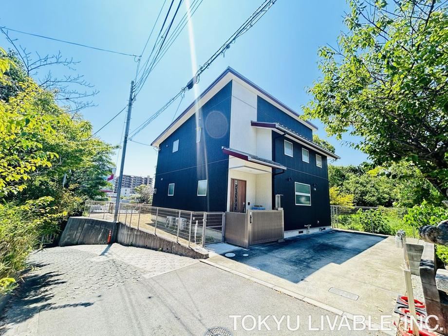 5DK house in Itami, Hyogo - Photo 1
