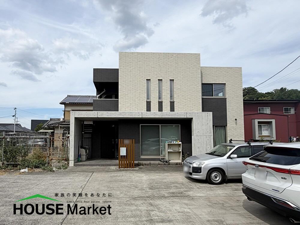 4LDK+S house in Oita, Oita - Photo 1