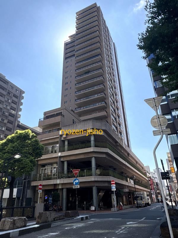 3LDK apartment in Kita Ward, Okayama - Photo 1