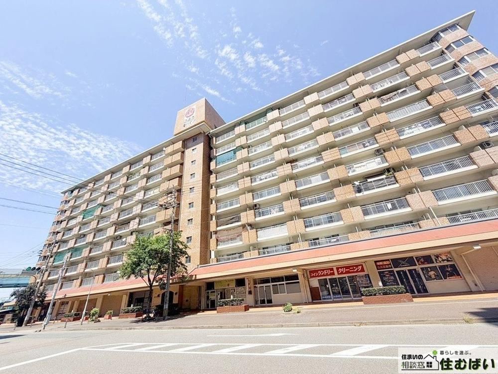 3LDK apartment in Hakata Ward, Fukuoka - Photo 1