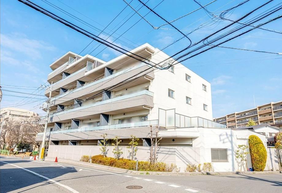 3LDK apartment in Kashiwa, Chiba - Photo 1