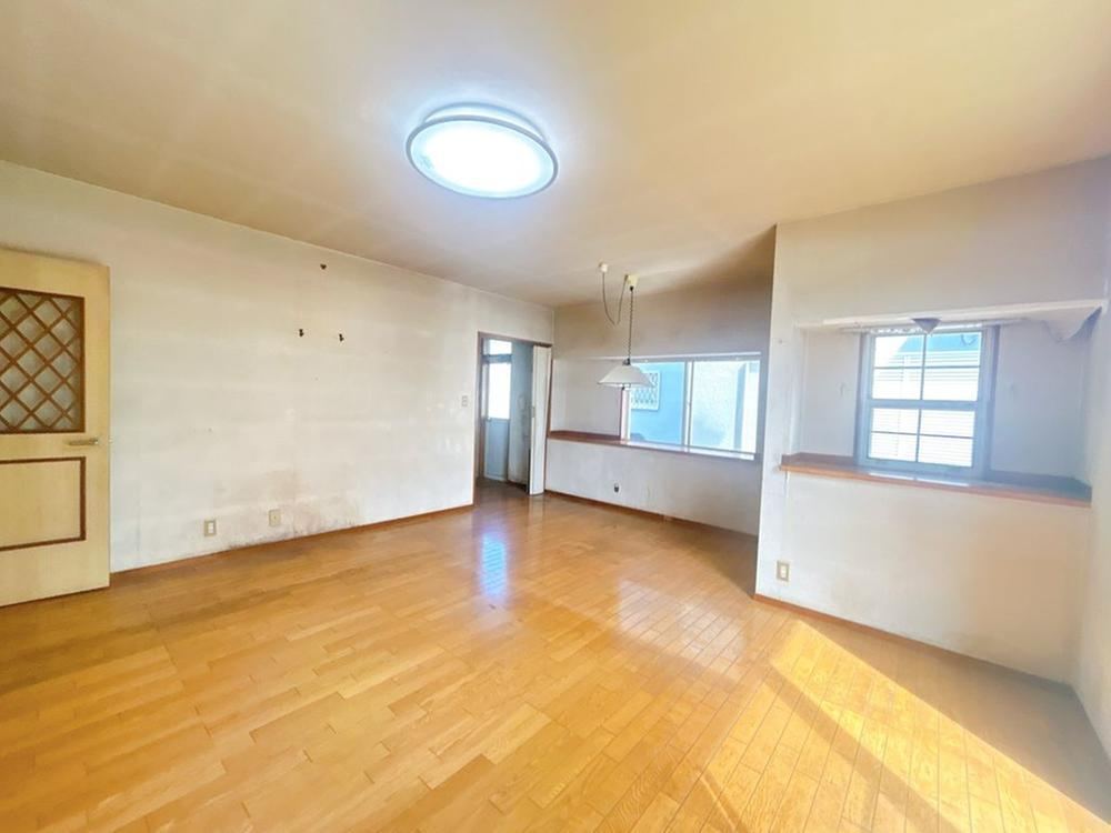 4LDK house in Ushiku, Ibaraki - Photo 1