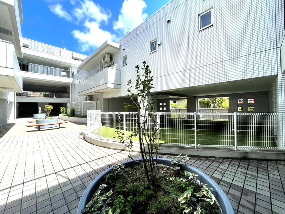 3LDK apartment in Zama, Kanagawa - Photo 1