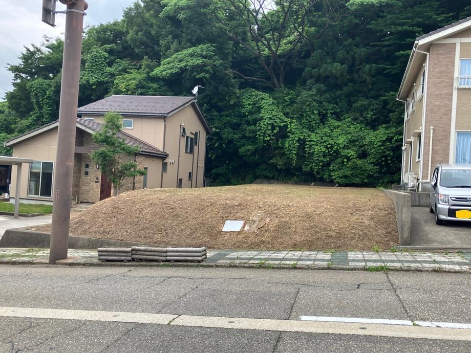 286 m² land in Kanazawa, Ishikawa - Photo 1