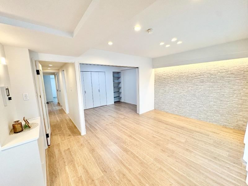 3LDK apartment in Nishi Ward, Sapporo, Hokkaido - Photo 1
