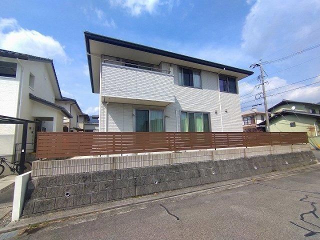 3LDK+S house in Hatsukaichi, Hiroshima - Photo 1