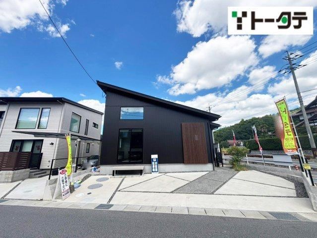 3LDK house in Higashihiroshima, Hiroshima - Photo 1