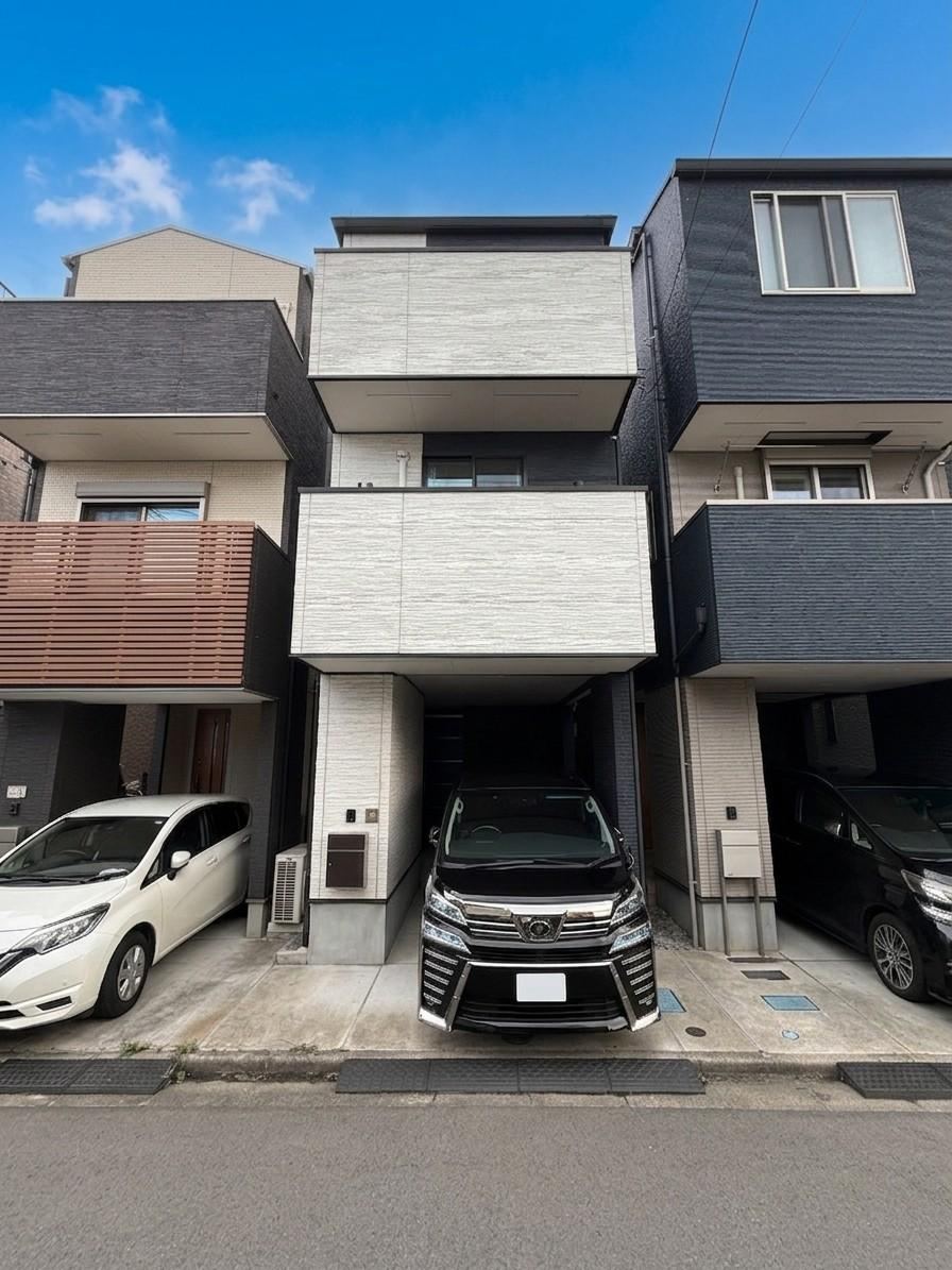 3LDK+S house in Kawasaki Ward, Kawasaki, Kanagawa - Photo 1