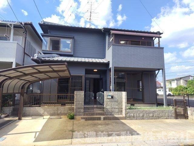 4LDK house in Kakamigahara, Gifu - Photo 1