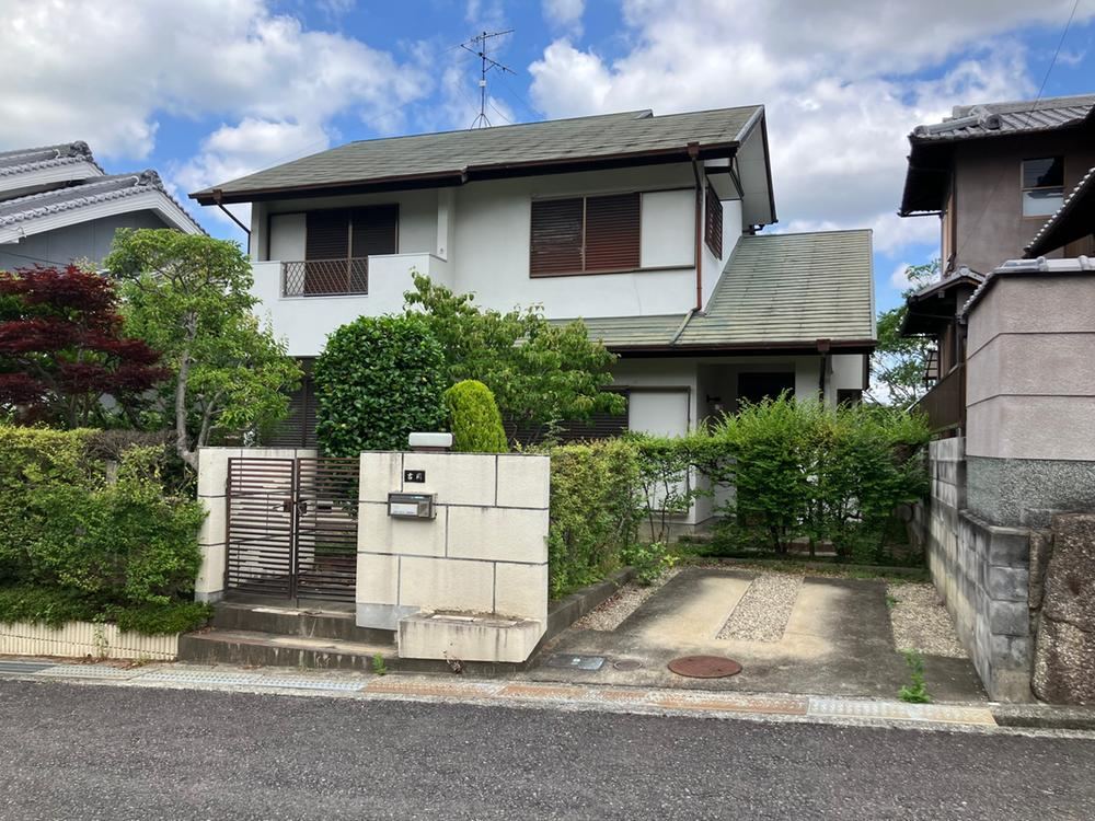 4LDK+S house in Kawachinagano, Osaka - Photo 1