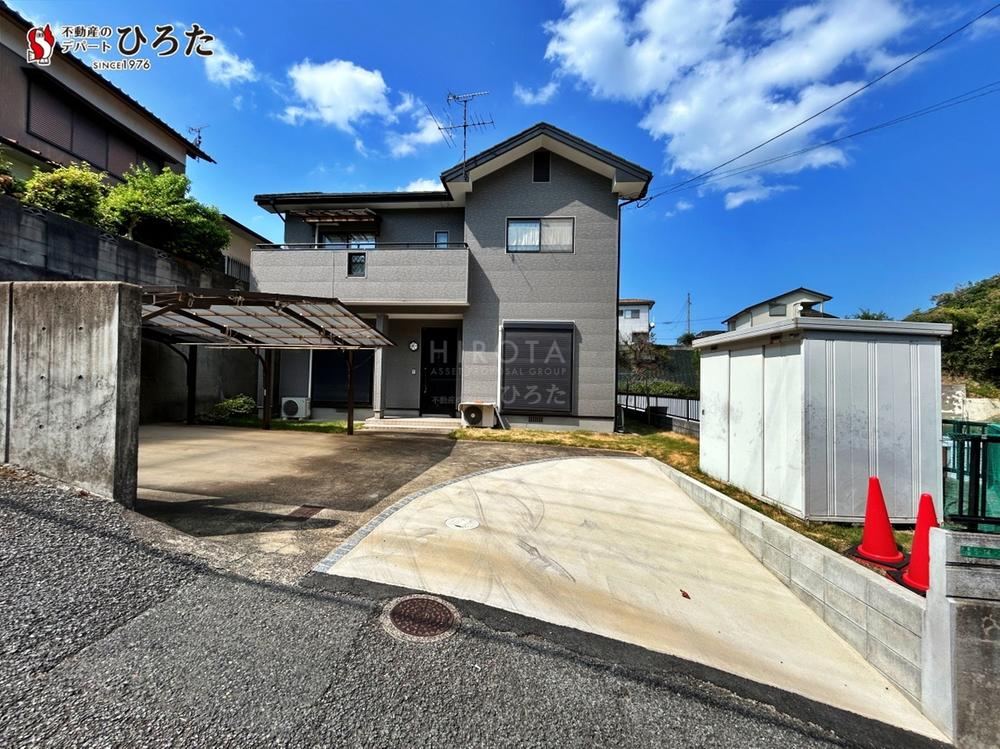4LDK house in Yahatanishi Ward, Kitakyushu, Fukuoka - Photo 1