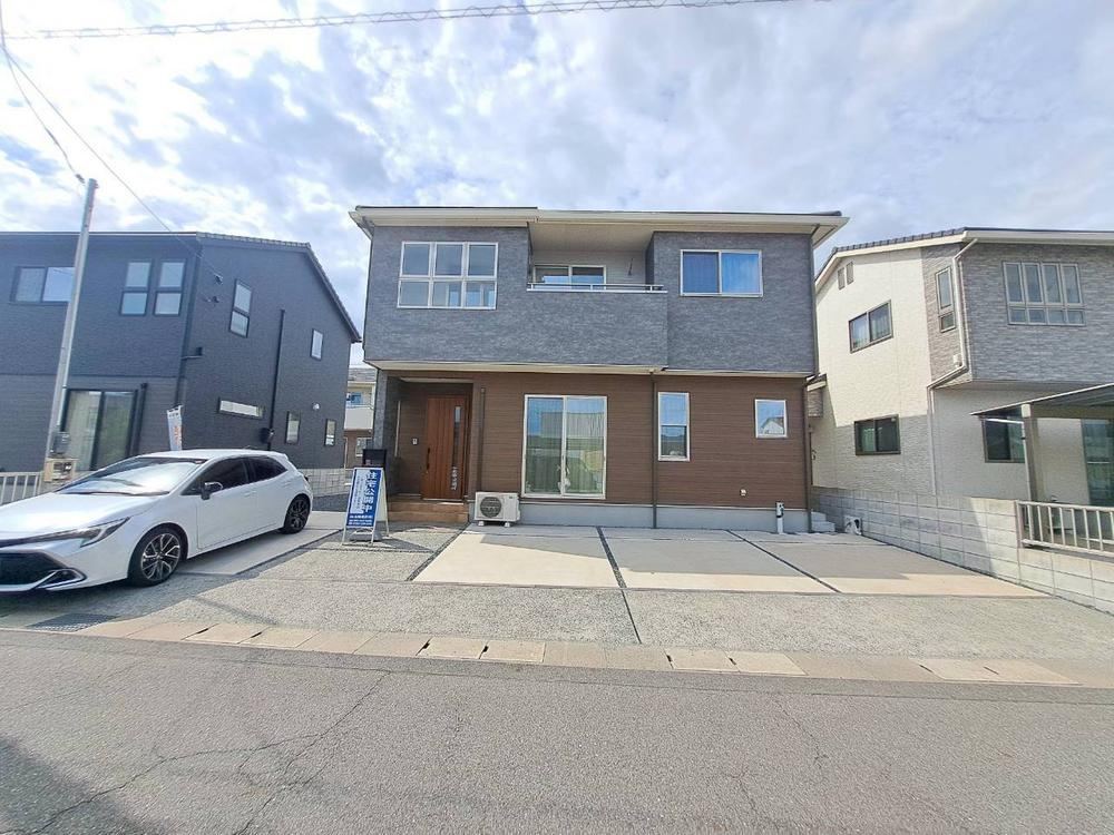 5LDK house in Kurashiki, Okayama - Photo 1