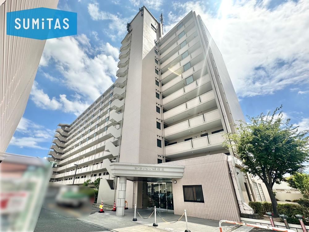 3LDK apartment in Kita Ward, Okayama - Photo 1
