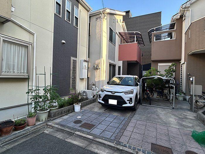 4LDK house in Higashiosaka, Osaka - Photo 1