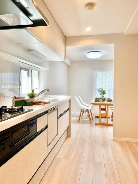 4LDK apartment in Toyohira Ward, Sapporo, Hokkaido - Photo 1