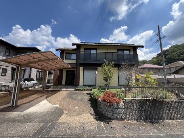 5LDK house in Kasaoka, Okayama - Photo 1