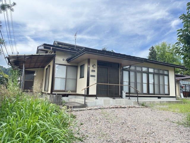 6DK house in Yamagata, Yamagata - Photo 1