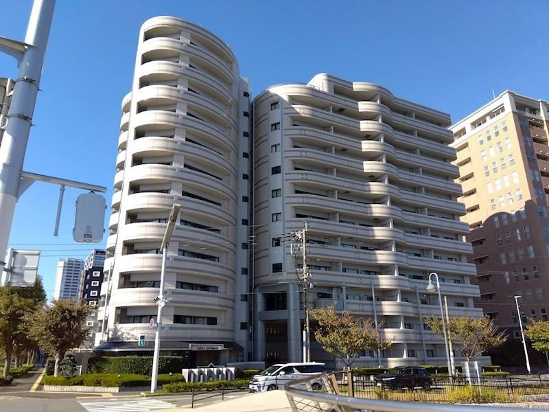 3LDK apartment in Kokurakita Ward, Kitakyushu, Fukuoka - Photo 1