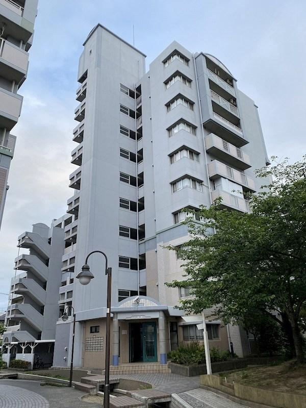 4LDK apartment in Kokurakita Ward, Kitakyushu, Fukuoka - Photo 1