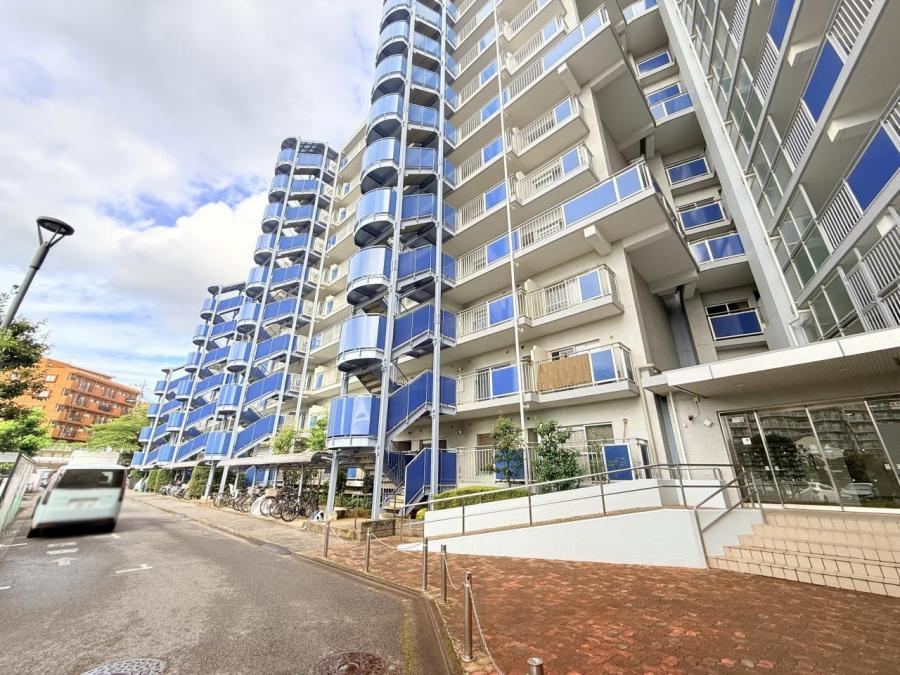 3LDK apartment in Inage Ward, Chiba - Photo 1