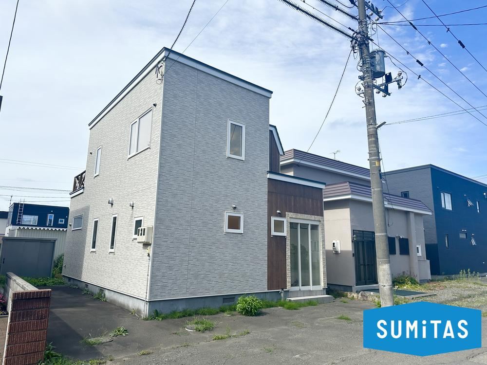 4LDK house in Ishikari, Hokkaido - Photo 1