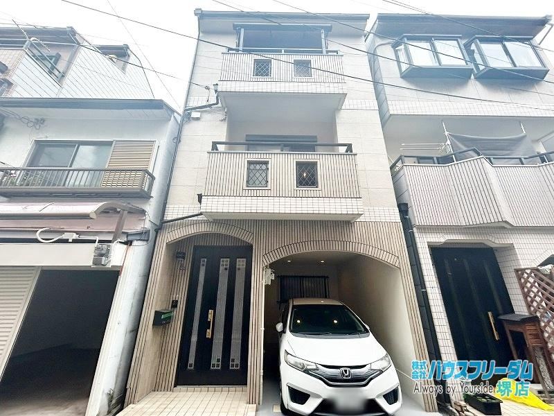 4LDK house in Sumiyoshi Ward, Osaka - Photo 1