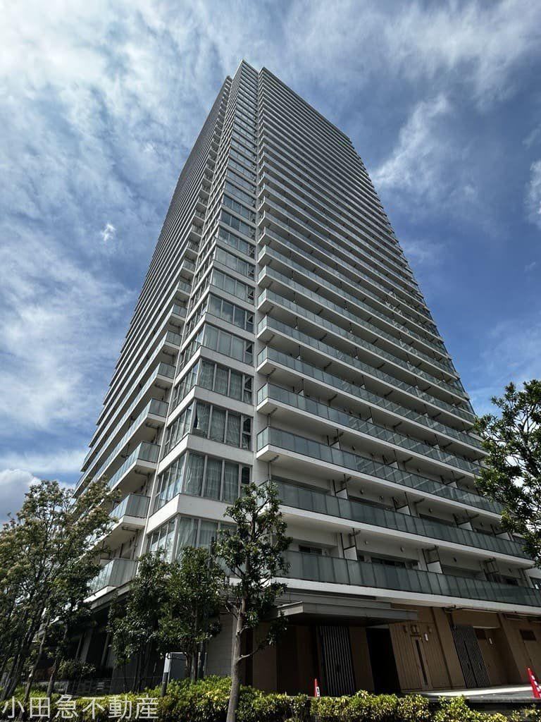 2LDK apartment in Ebina, Kanagawa - Photo 1