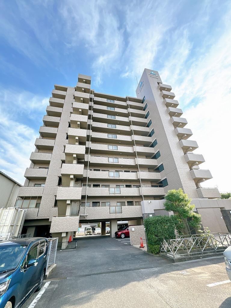 3LDK apartment in Sakaide, Kagawa - Photo 1