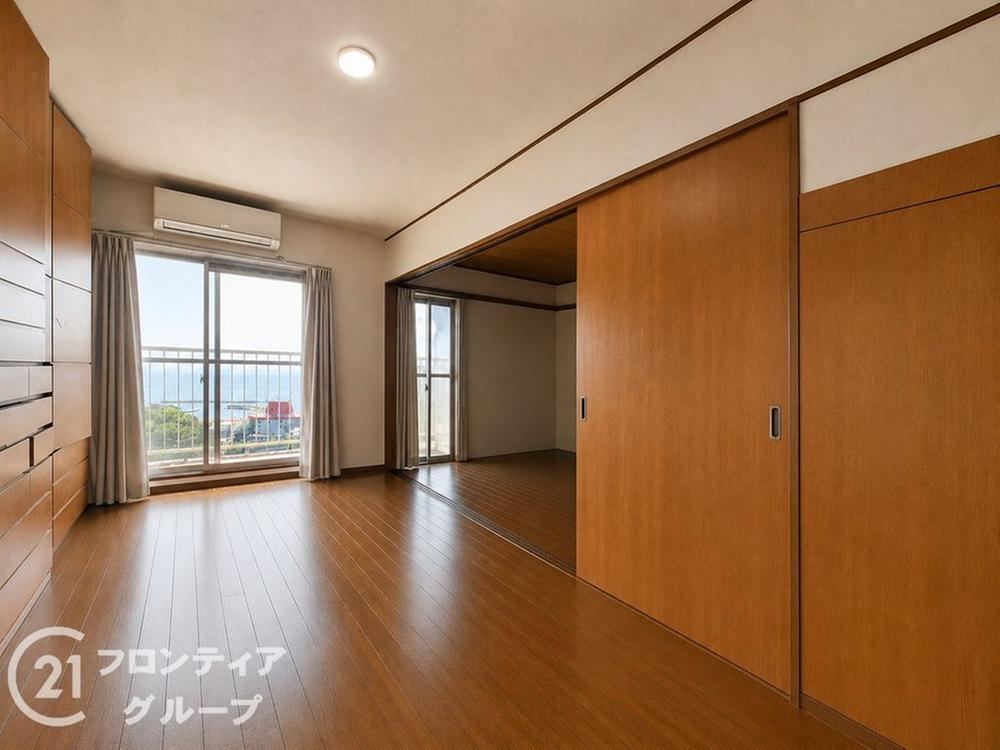 3LDK apartment in Suma Ward, Kobe, Hyogo - Photo 1