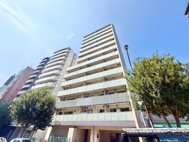 1LDK apartment in Shinjuku Ward, Tokyo - Photo 1