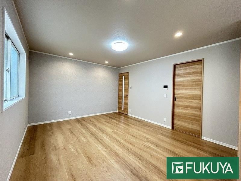 4LDK house in Akashi, Hyogo - Photo 1