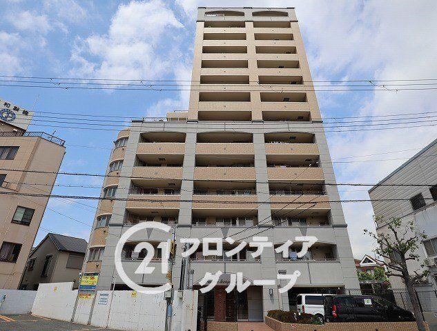 3LDK apartment in Sumiyoshi Ward, Osaka - Photo 1