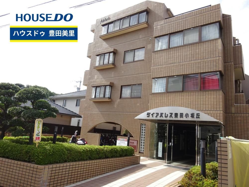 3LDK apartment in Toyota, Aichi - Photo 1