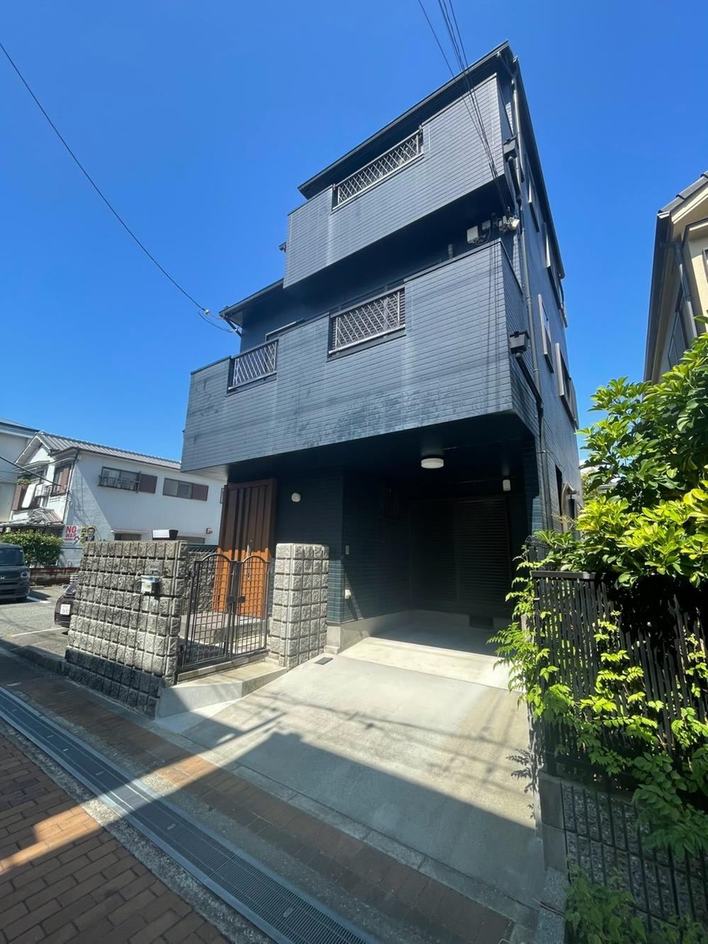 3LDK house in Nagata Ward, Kobe, Hyogo - Photo 1