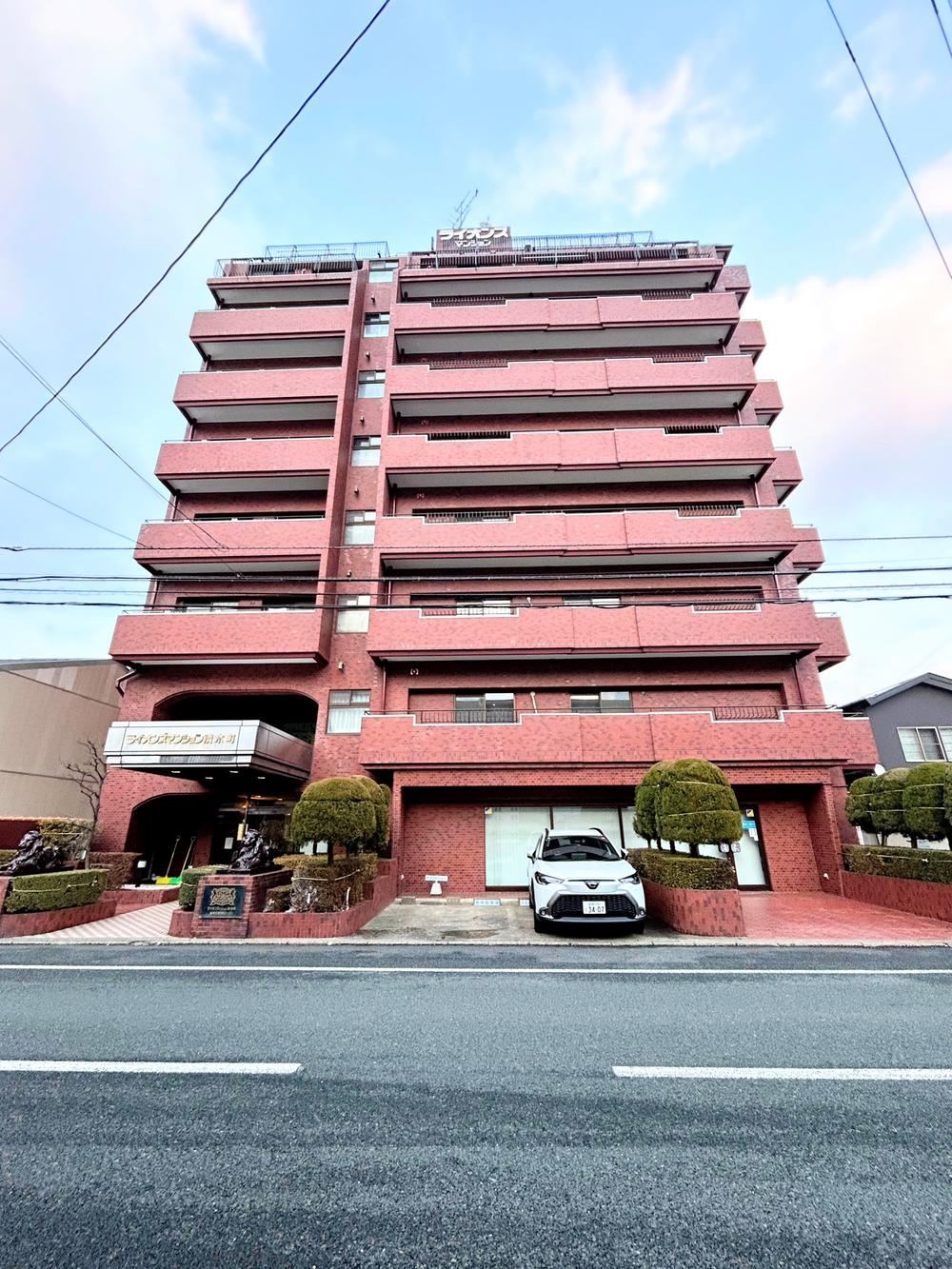 2LDK+S apartment in Morioka, Iwate - Photo 1