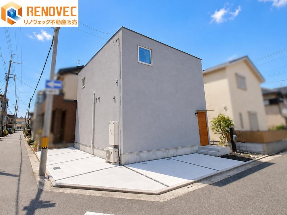 3LDK house in Sakai Ward, Sakai, Osaka - Photo 1