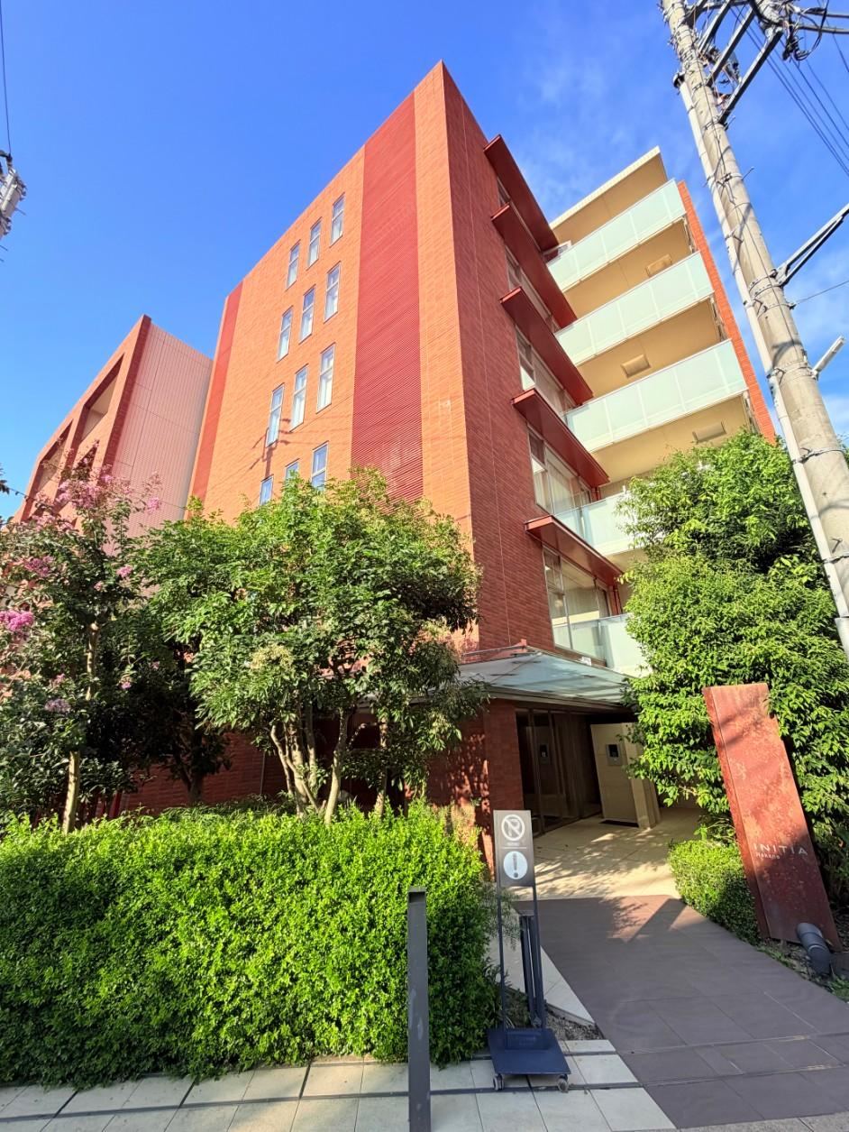 3LDK apartment in Suginami Ward, Tokyo - Photo 1